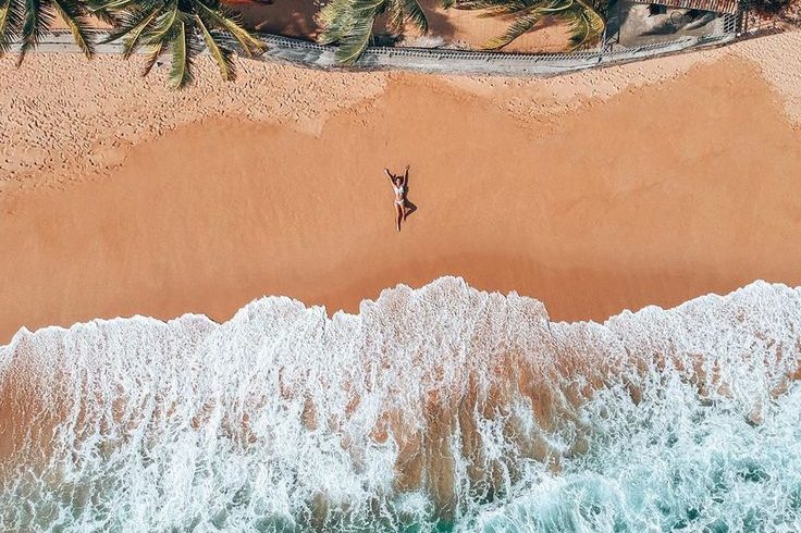 Unawatuna, Sri Lanka (1)